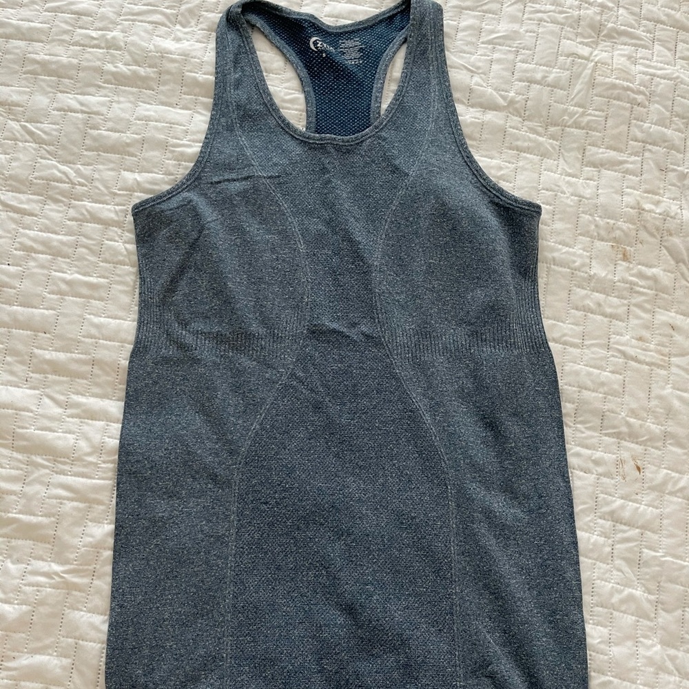 Zyia active copper charge tank